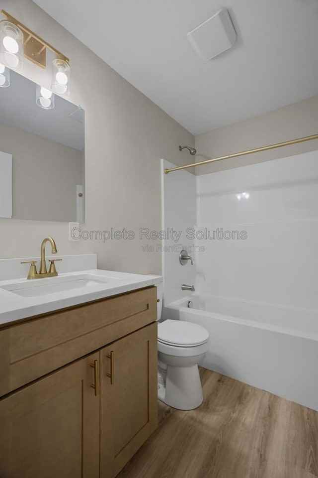 3140 Magnolia Ave #1W - Photo 4 of 29