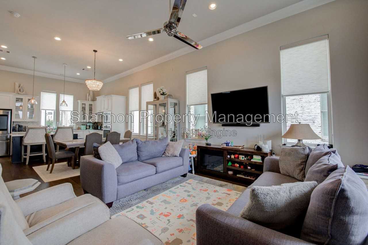 9664 Knight Rd - Photo 6 of 24