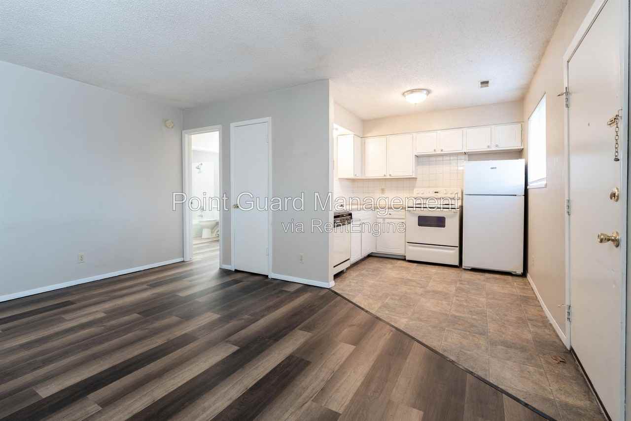 7335 W Newell St #7335B - Photo 2 of 21