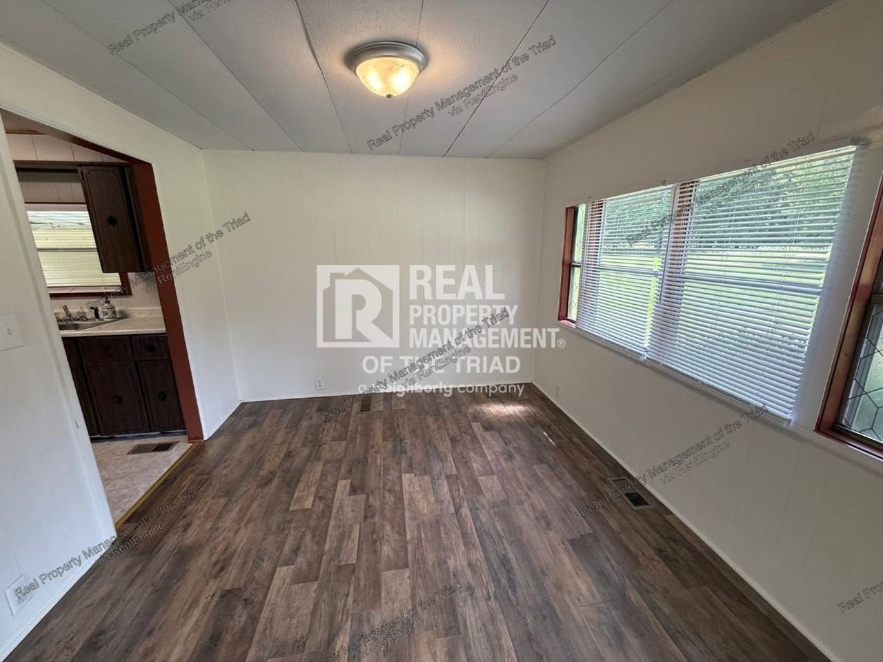 102 Horseshoe Bnd - Photo 5 of 20