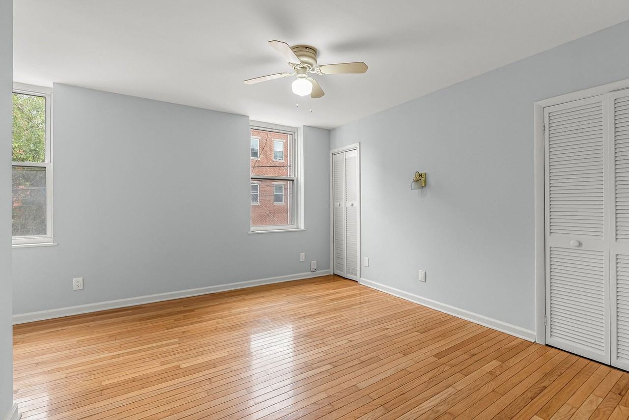 908 N 4th St #2 - Photo 7 of 11