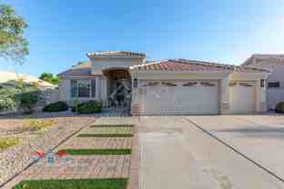 201 W Smoke Tree Rd - Photo 1 of 1