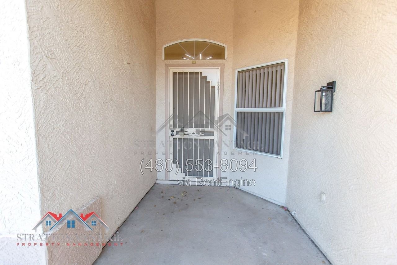 201 W Smoke Tree Rd - Photo 5 of 49