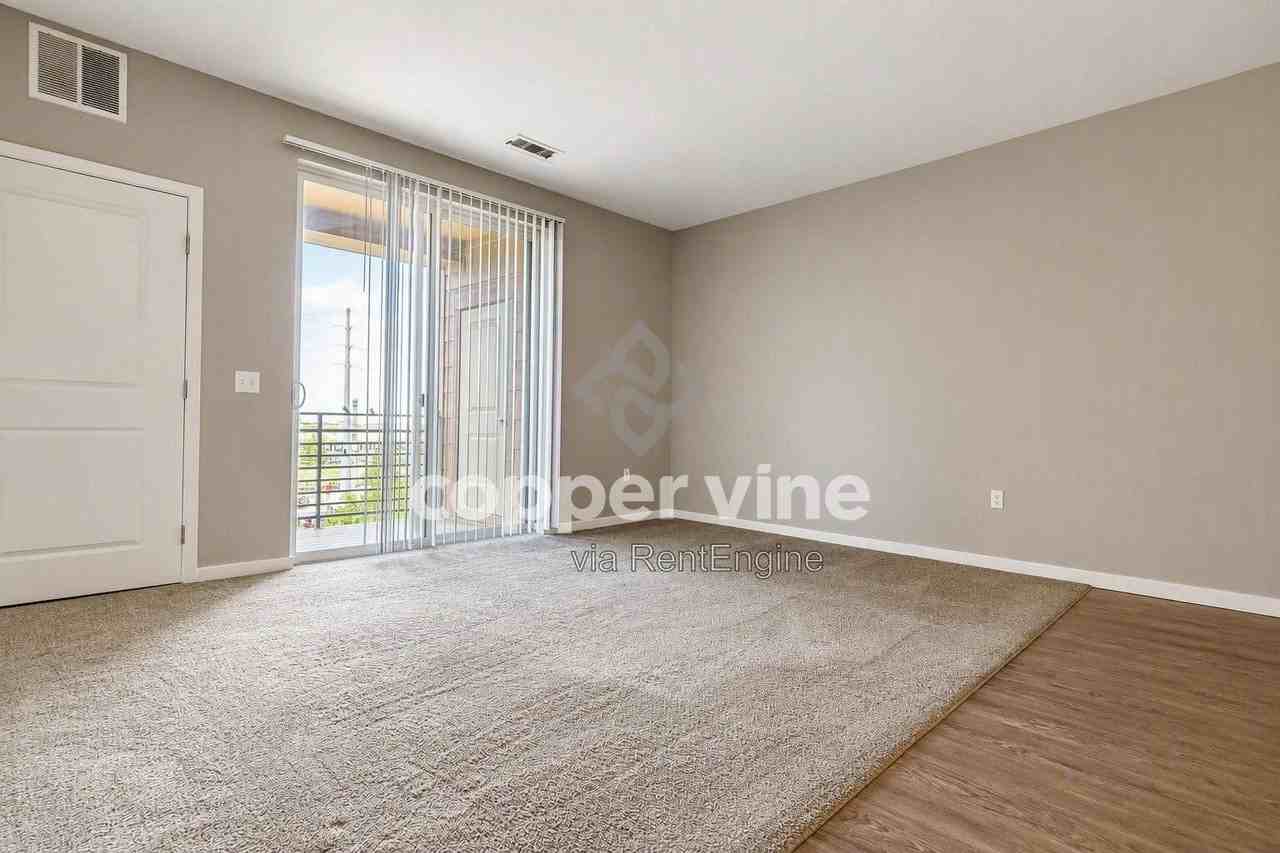 4100 N Albion St #522 - Photo 6 of 21