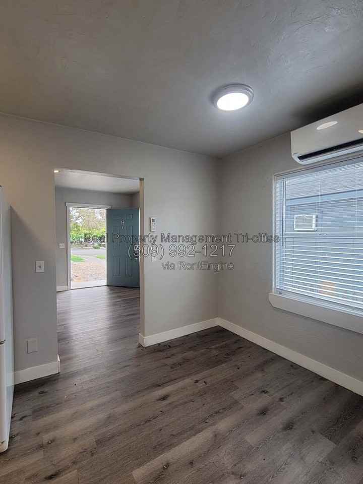 1311 W Shoshone St #C - Photo 5 of 8