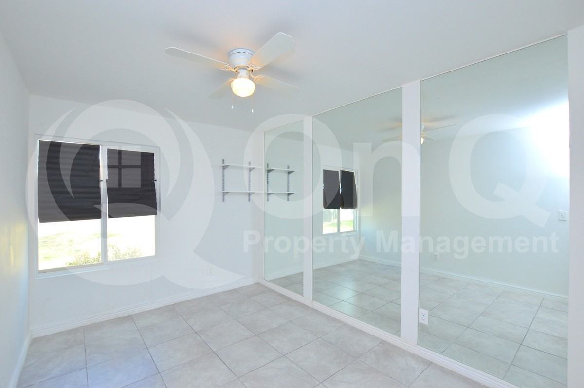 2331 W Carson Dr - Photo 7 of 19