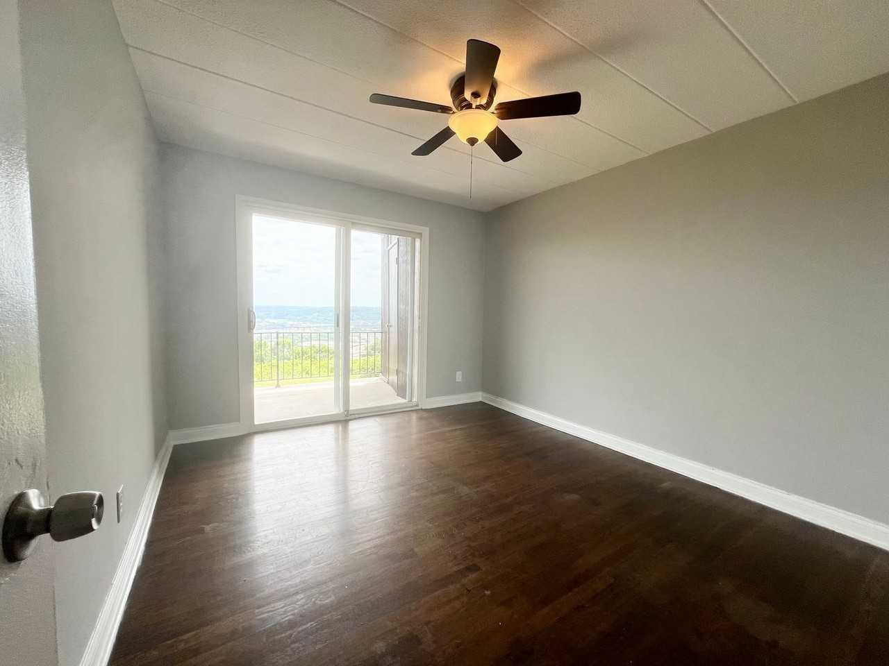 2701 Lehman Rd #A14 - Photo 4 of 8