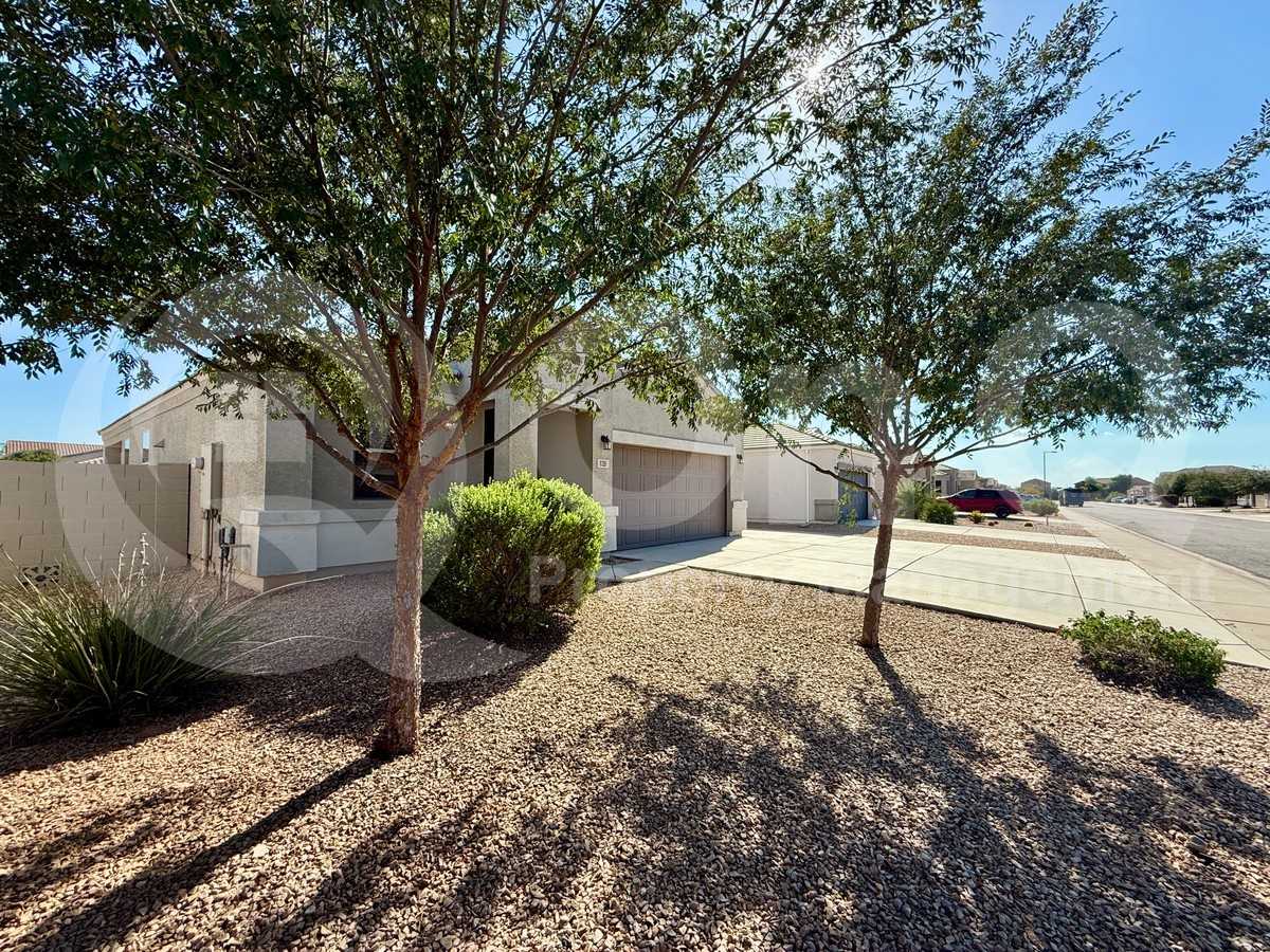 11351 E Aster Ln - Photo 3 of 24