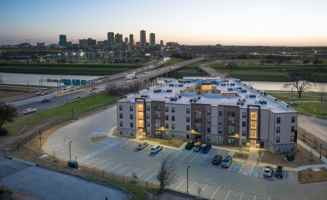 featured image of 2406 E Belknap St