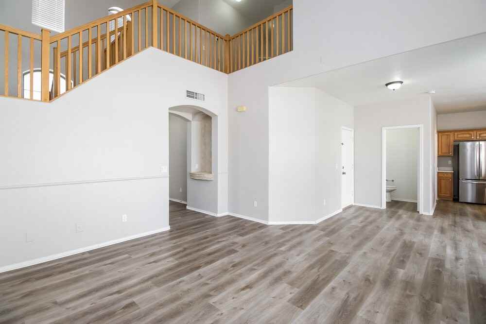 1247 S Amador - Photo 4 of 17