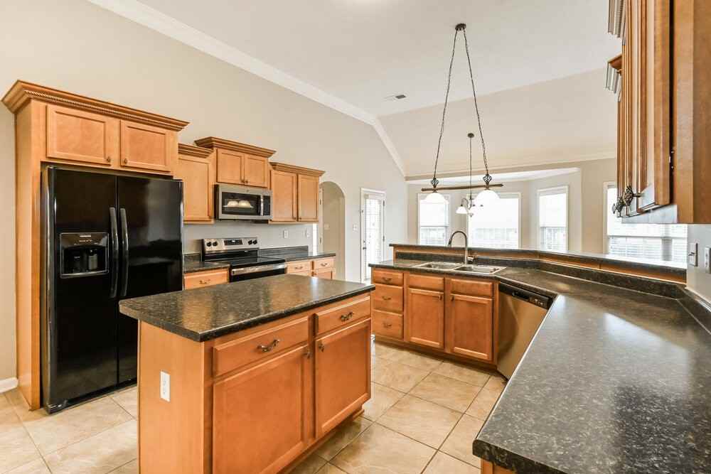 4199 Sidlehill Dr - Photo 7 of 16