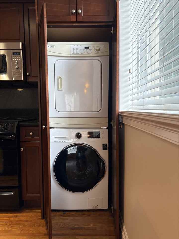 3537 Oak Street - Photo 6 of 20