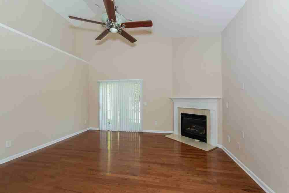16047 Long Talon Way - Photo 3 of 17
