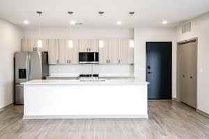 featured image of 313 Devon Dr