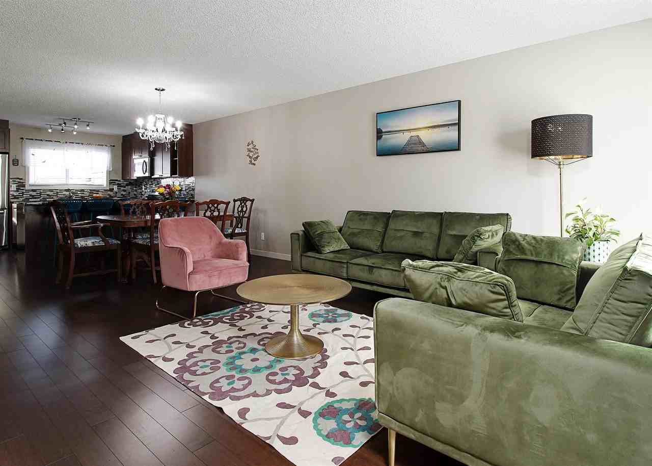 286 Legacy Village Way Se - Photo 2 of 24
