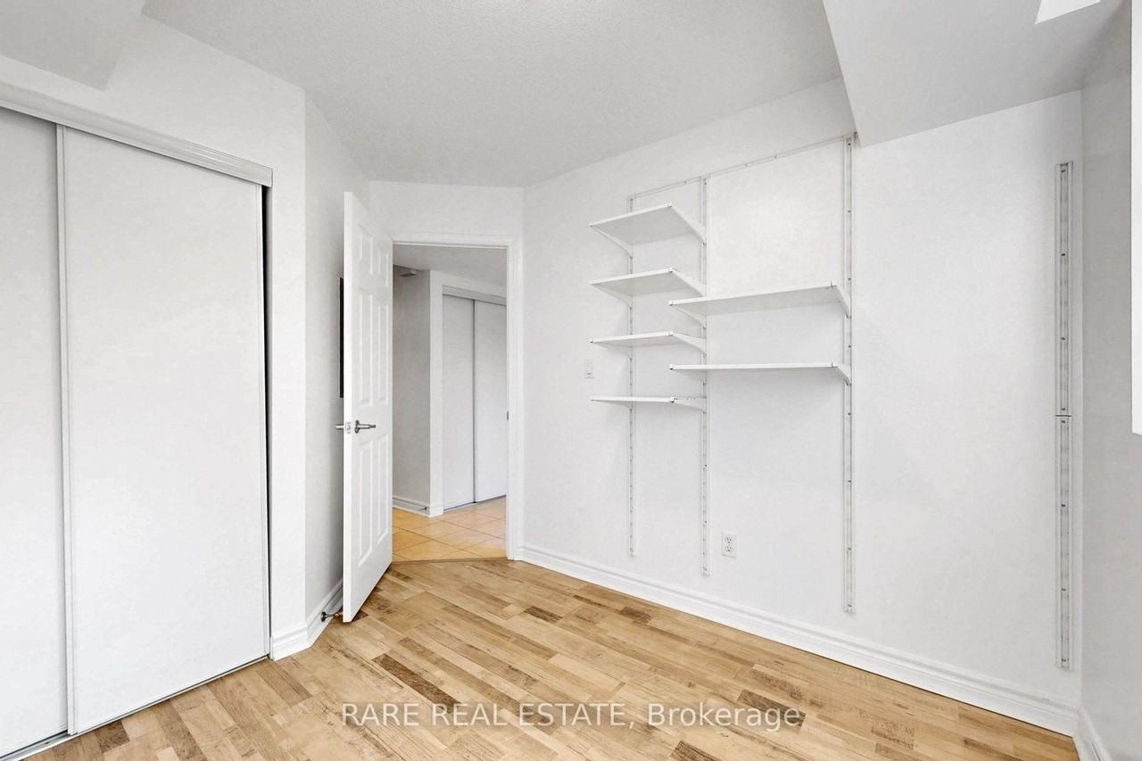21 Ruttan Street #140 - Photo 7 of 43