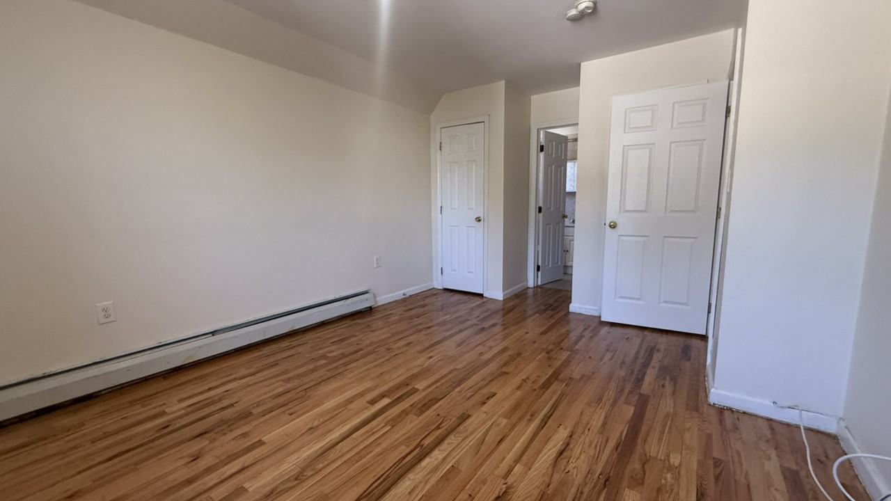 Gillespie Ave - Photo 3 of 11