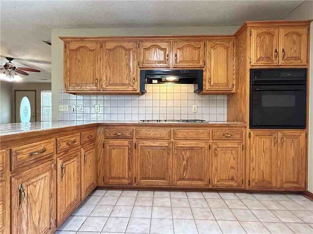 2905 Falcon Rd - Photo 4 of 17