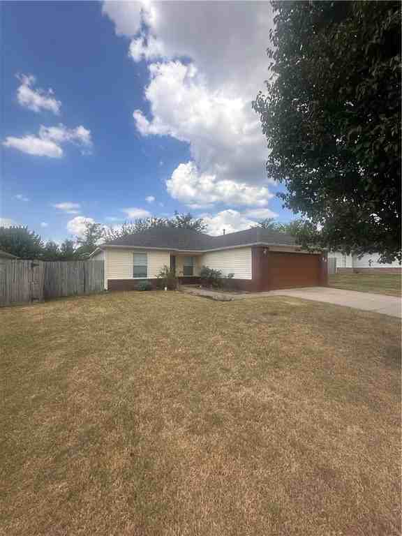 1958 Opal Ave - Photo 2 of 18