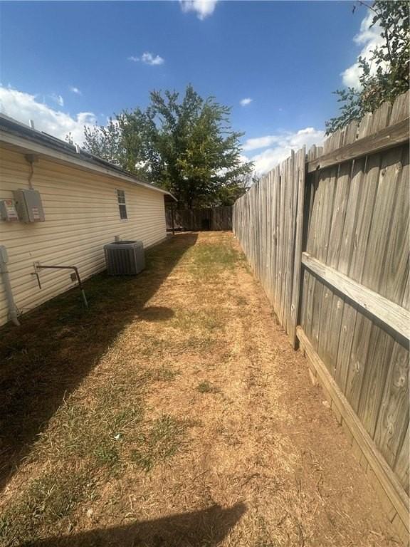 1958 Opal Ave - Photo 7 of 18