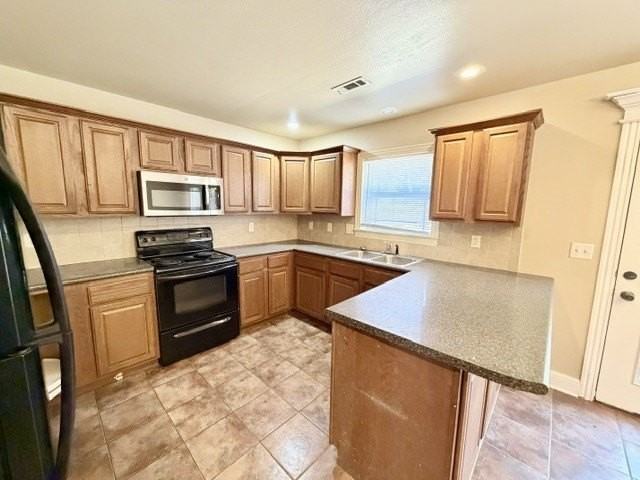 816 Baker St Nw - Photo 7 of 17