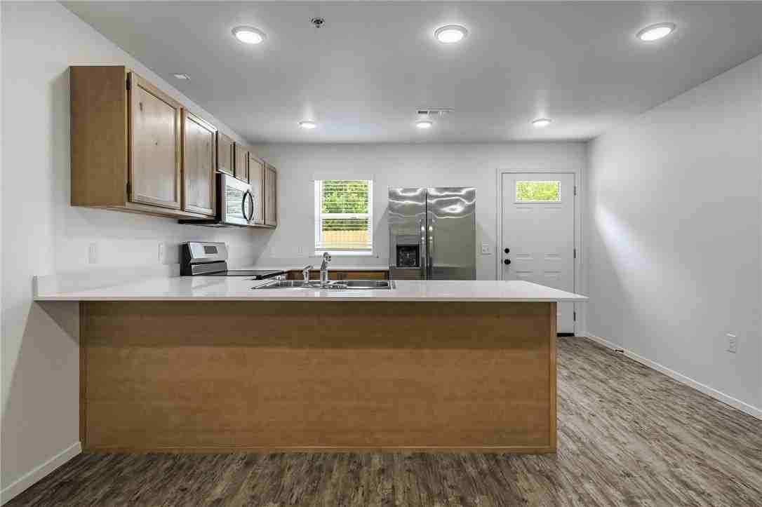1639 N Arkansas St #105 - Photo 2 of 14