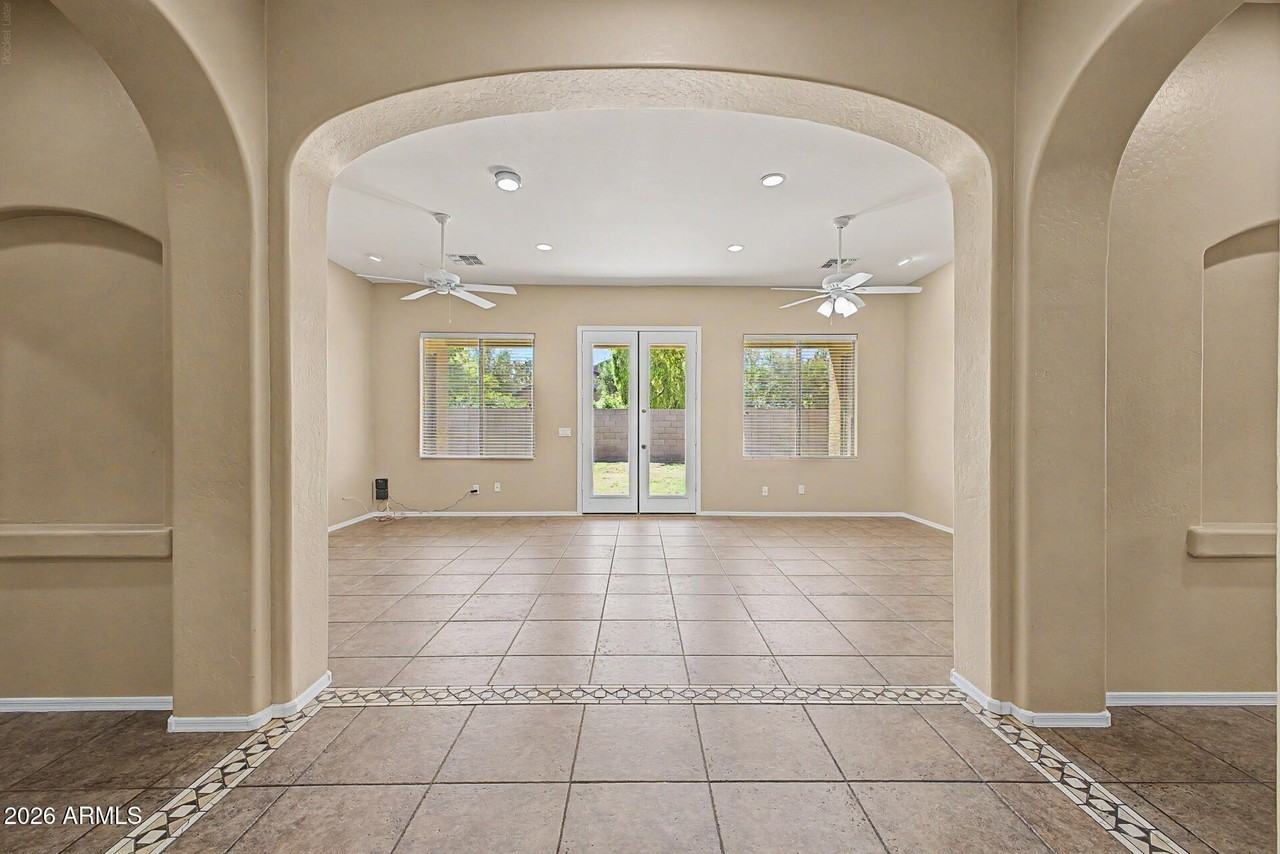 12929 W Vista Paseo Dr - Photo 5 of 40