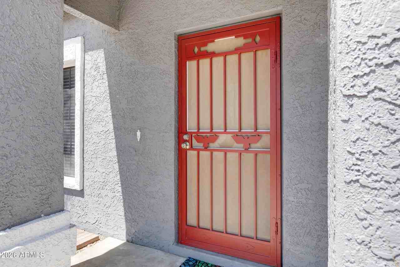 23620 N 42nd Dr - Photo 5 of 41
