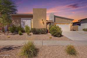 featured image of 1118 E Paseo Way