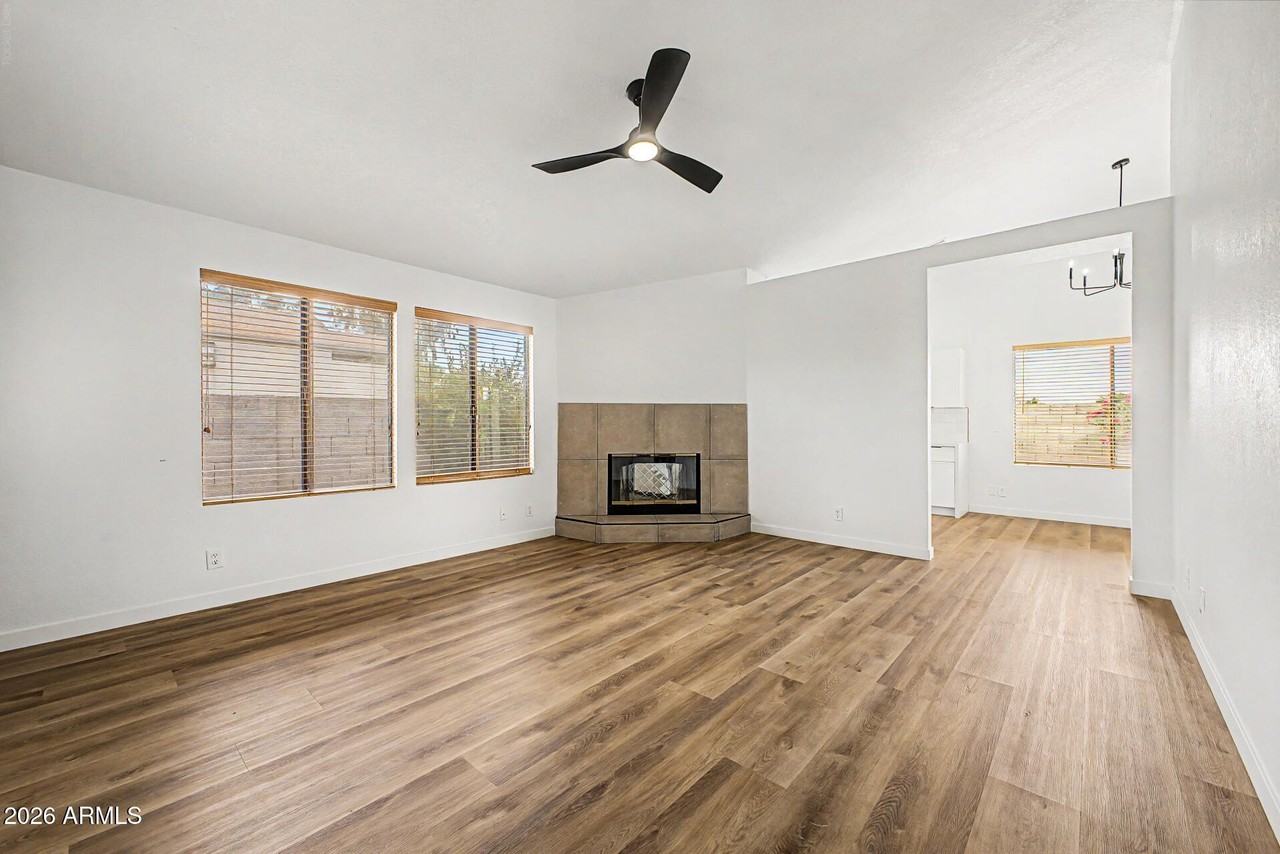 921 S Val Vista Dr #60 - Photo 3 of 30