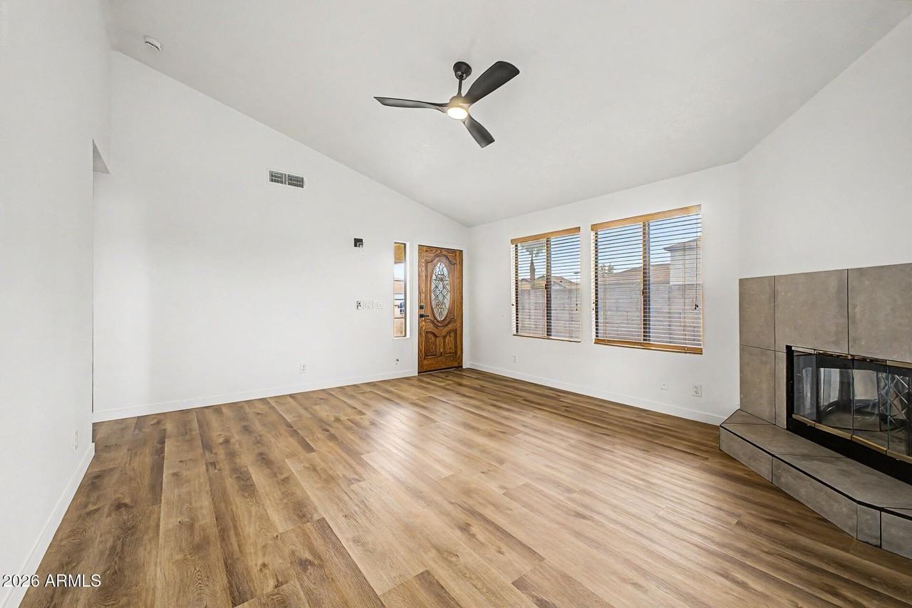 921 S Val Vista Dr #60 - Photo 4 of 30