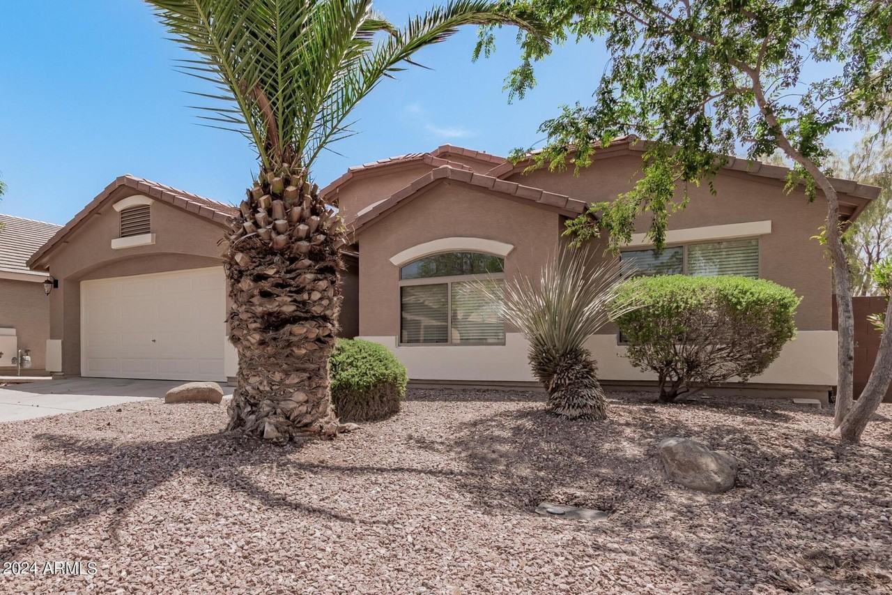 45127 W Jack Rabbit Trl - Photo 3 of 25