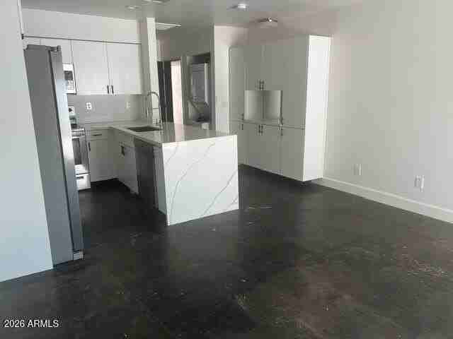 3219 N 66th St #5 - Photo 3 of 9
