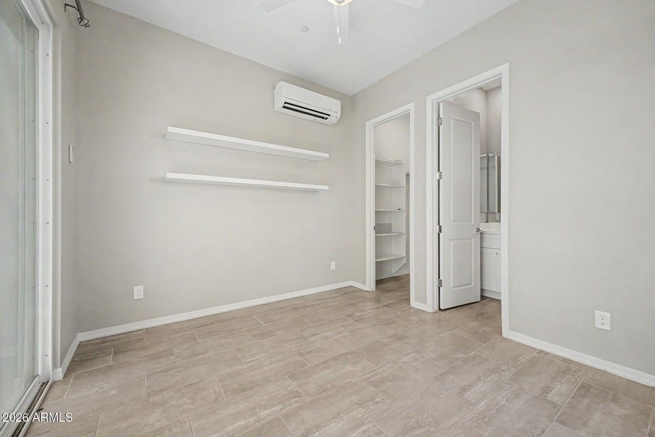 291 E Markwood Dr - Photo 7 of 8