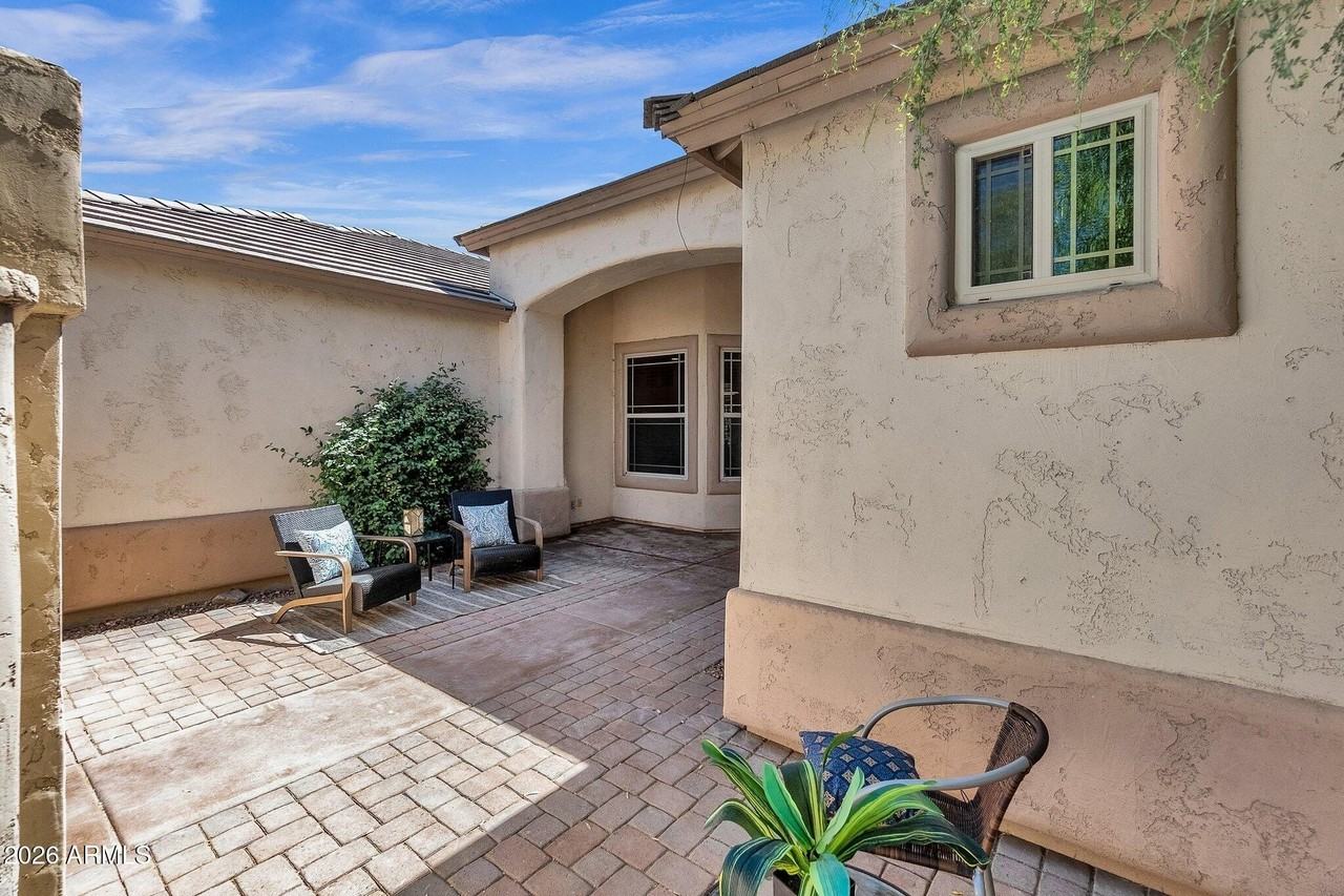 14052 N El Pueblo Blvd - Photo 4 of 42