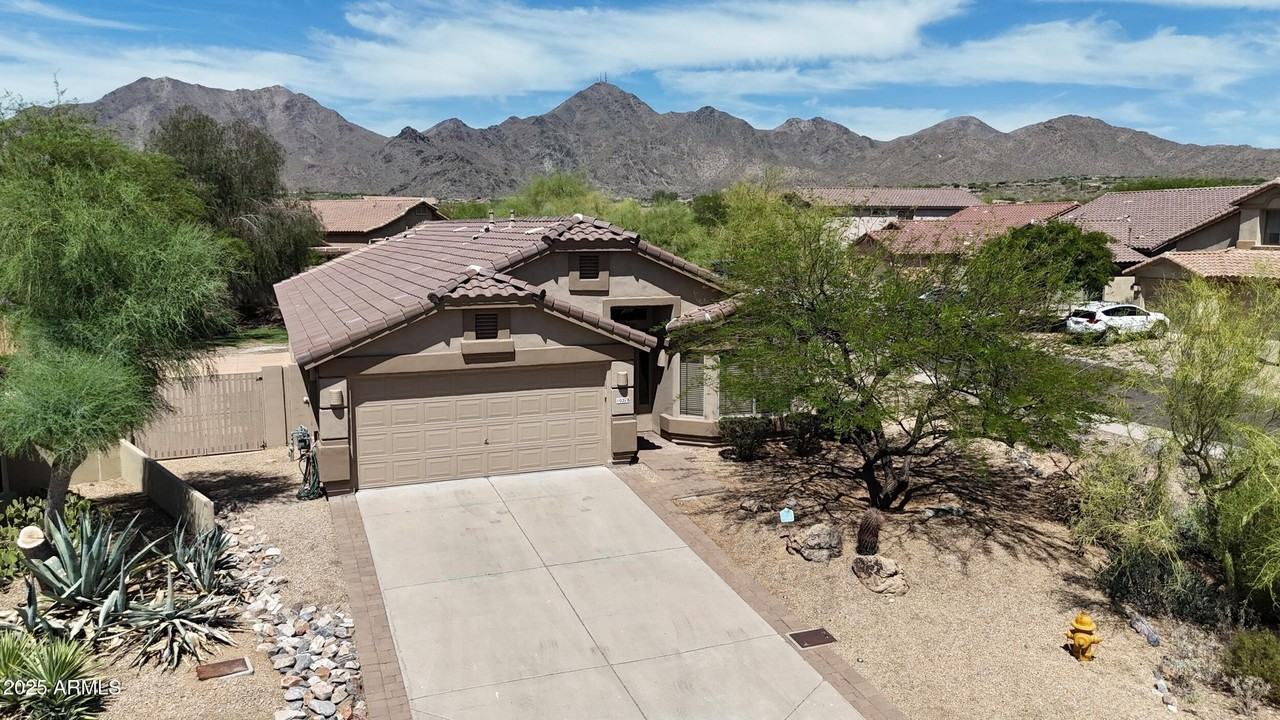 10278 E Blanche Dr - Photo 3 of 50