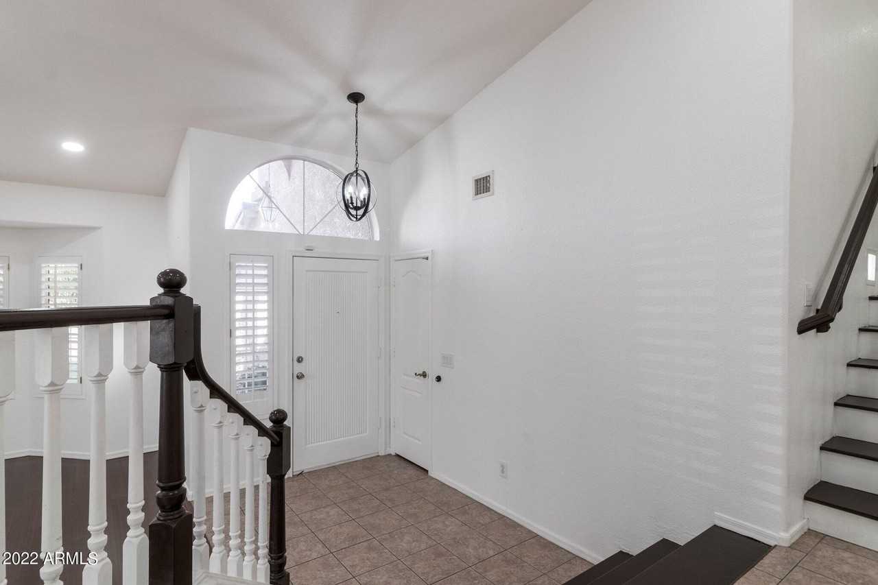 1681 W Musket Way - Photo 3 of 26