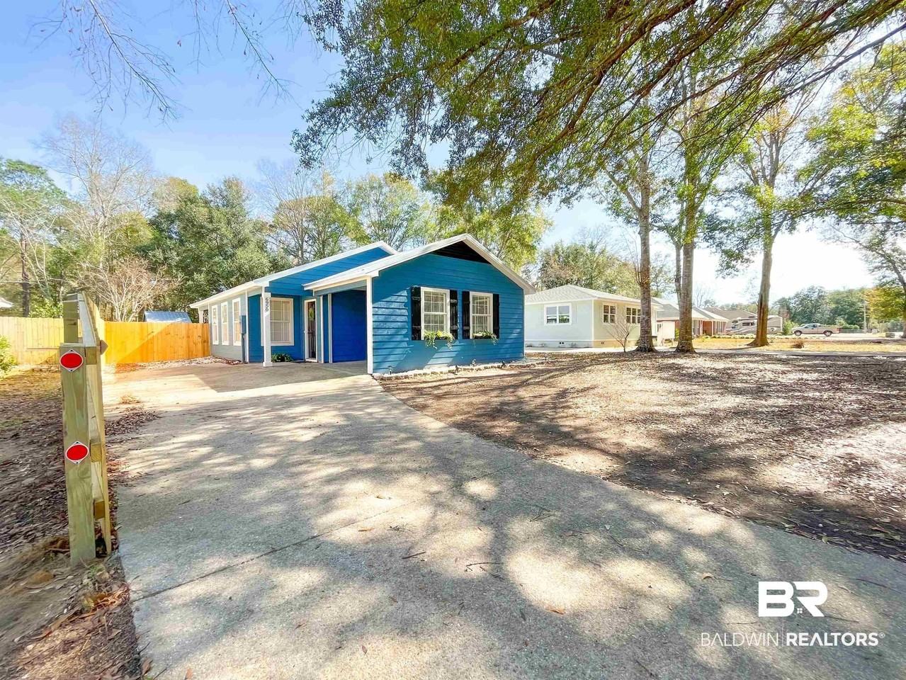 6950 Viola Rd - Photo 4 of 36