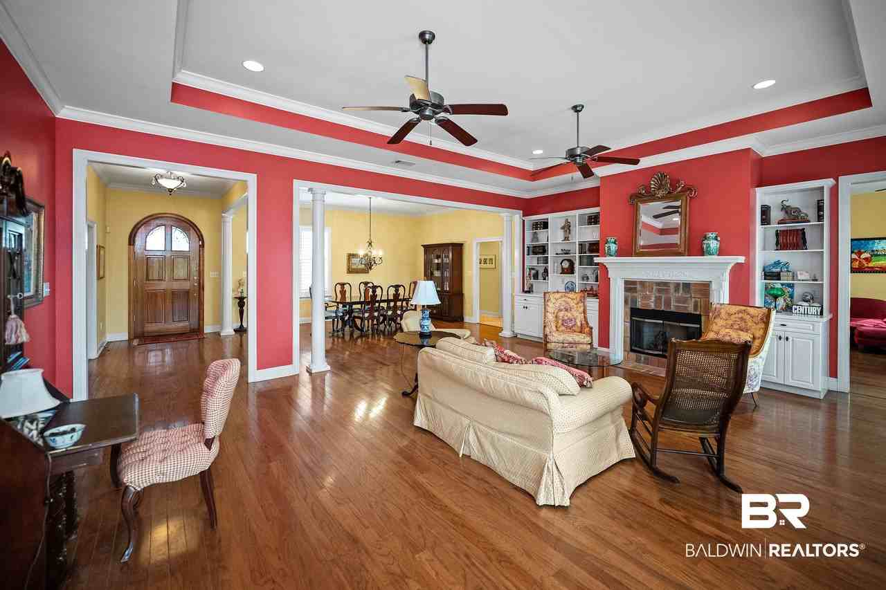 632 Magnolia Cir - Photo 4 of 18