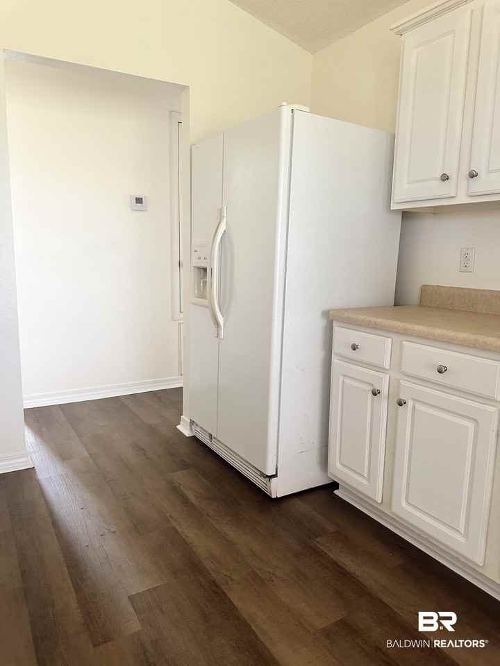 2700 Hampton Park Cir - Photo 7 of 17