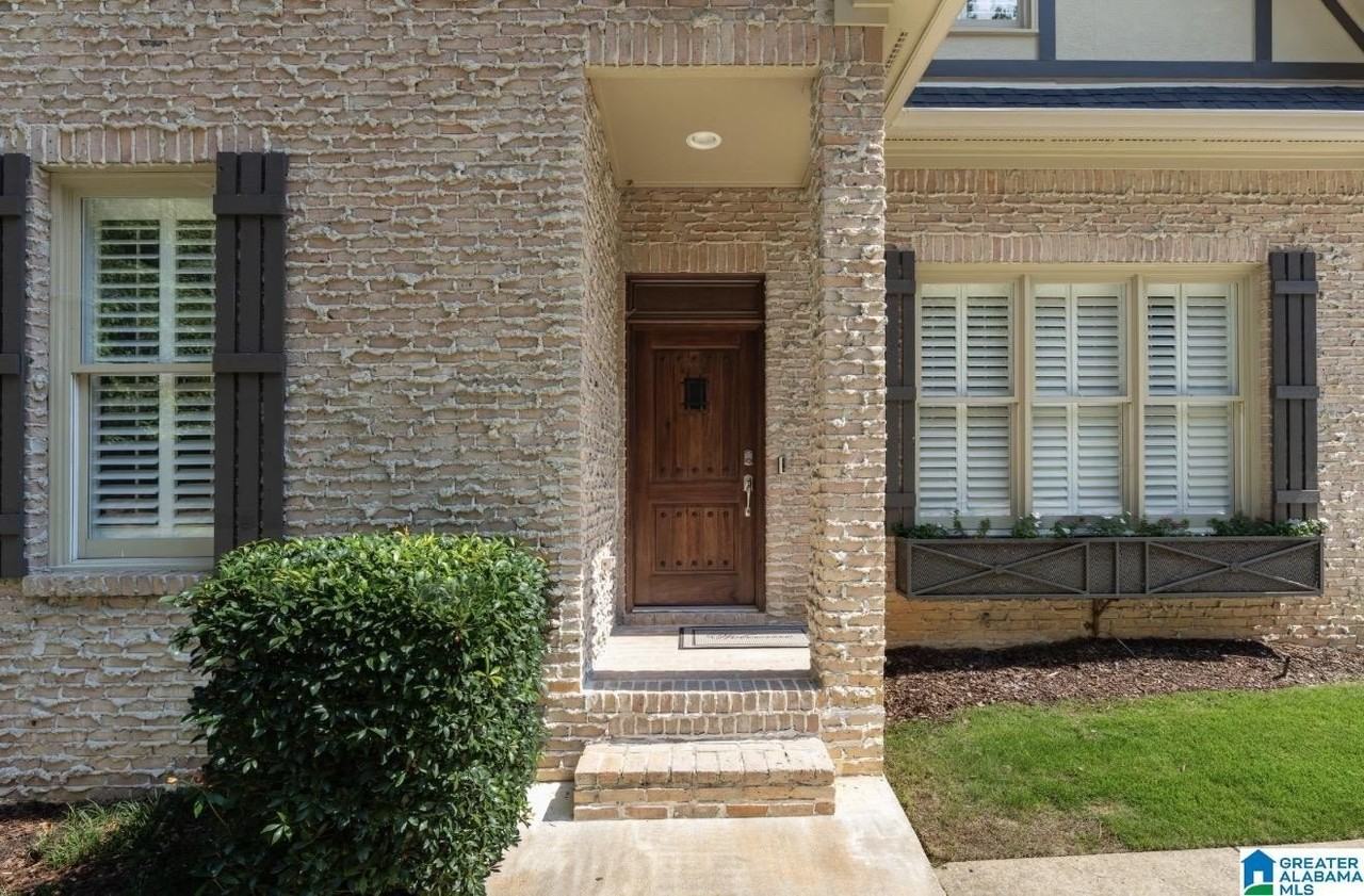 2629 River Trace Ct - Photo 4 of 36