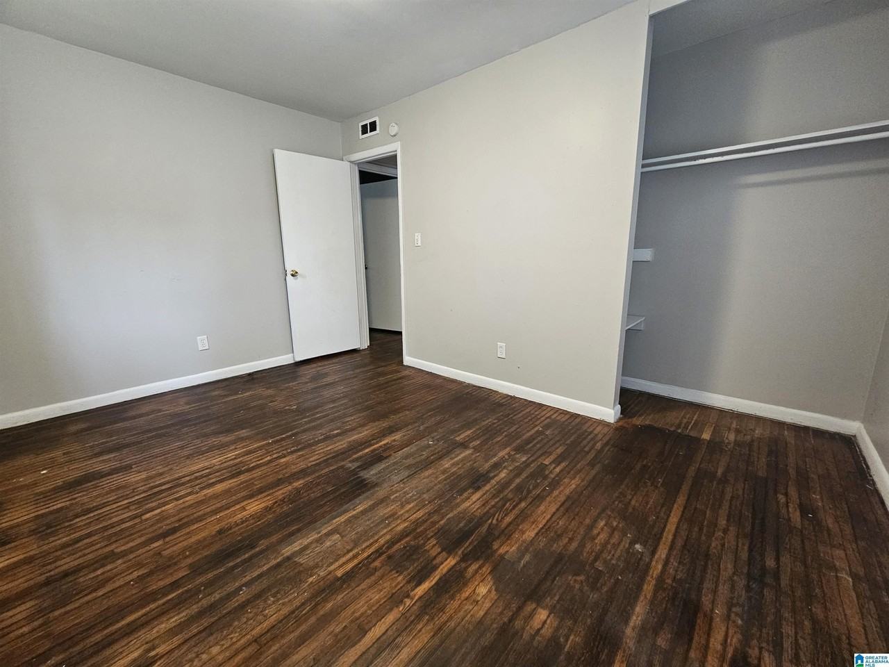433 Wedgeworth Rd - Photo 7 of 12