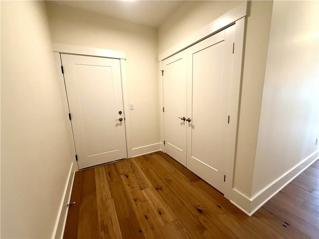 640 Jefferson Ave #B3 - Photo 5 of 45