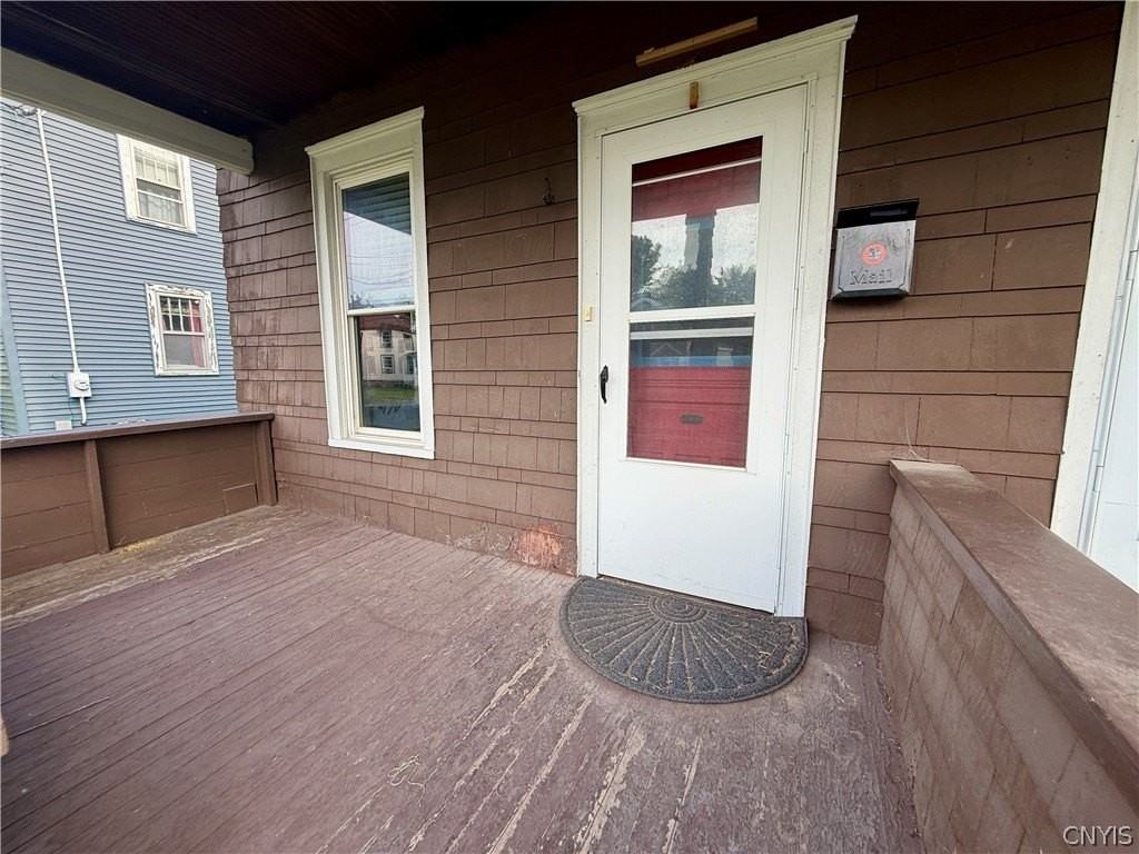 371 Stone St - Photo 3 of 3