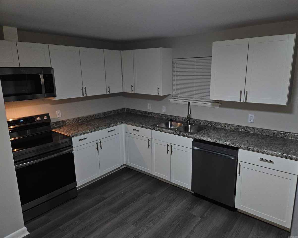 503 Grandview St - Photo 5 of 12