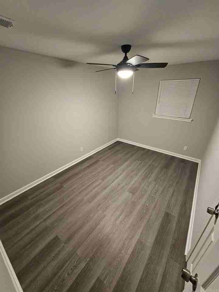 503 Grandview St - Photo 7 of 12