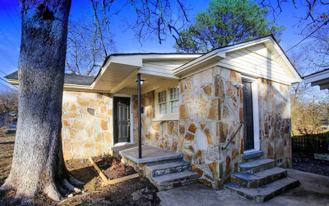 1906 Flora St - Photo 1 of 1