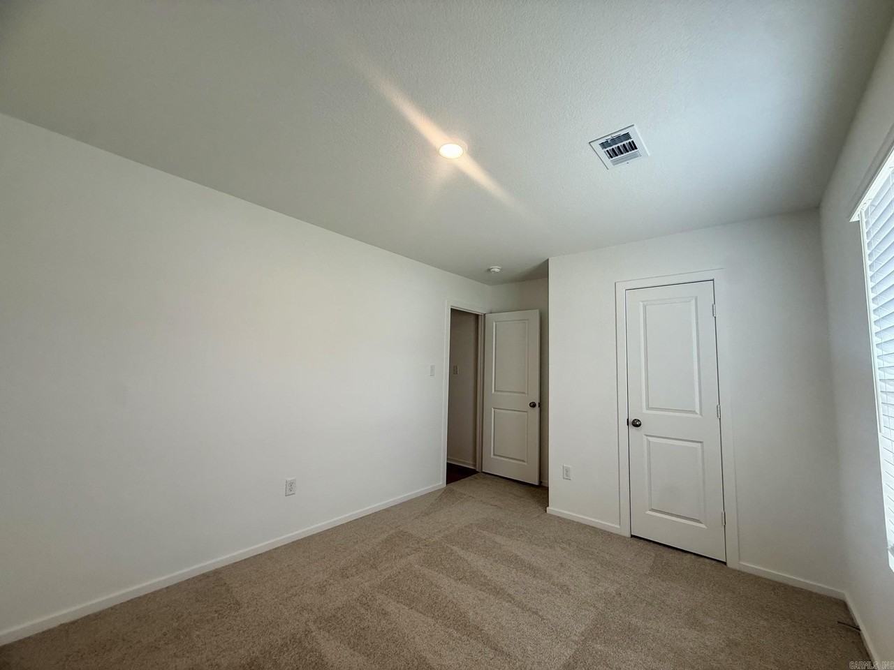 7 Cabernet Way - Photo 4 of 16