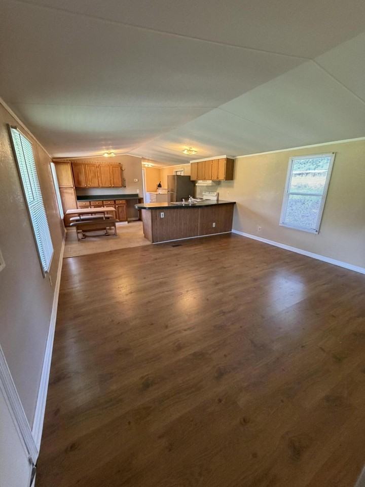 4915 Sweetens Cove Rd - Photo 7 of 24