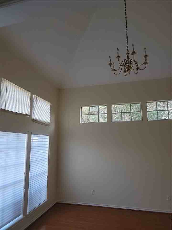 4530 Oso Pkwy - Photo 2 of 17